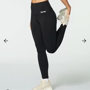 Forme Women's Sleek Black Leggings like new